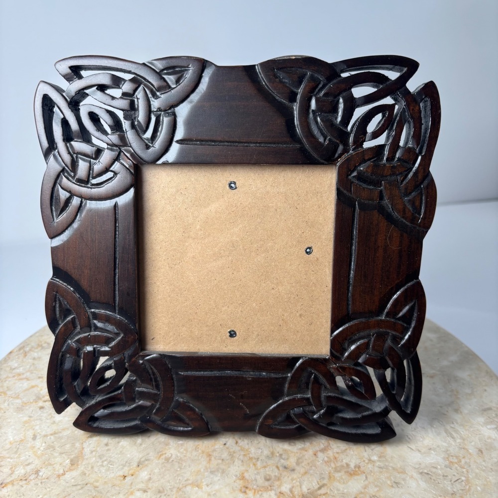 Islandcraft Celtic Wood Carving Photo Frame Unisex 4x4 Dark Brown Trinity Knot